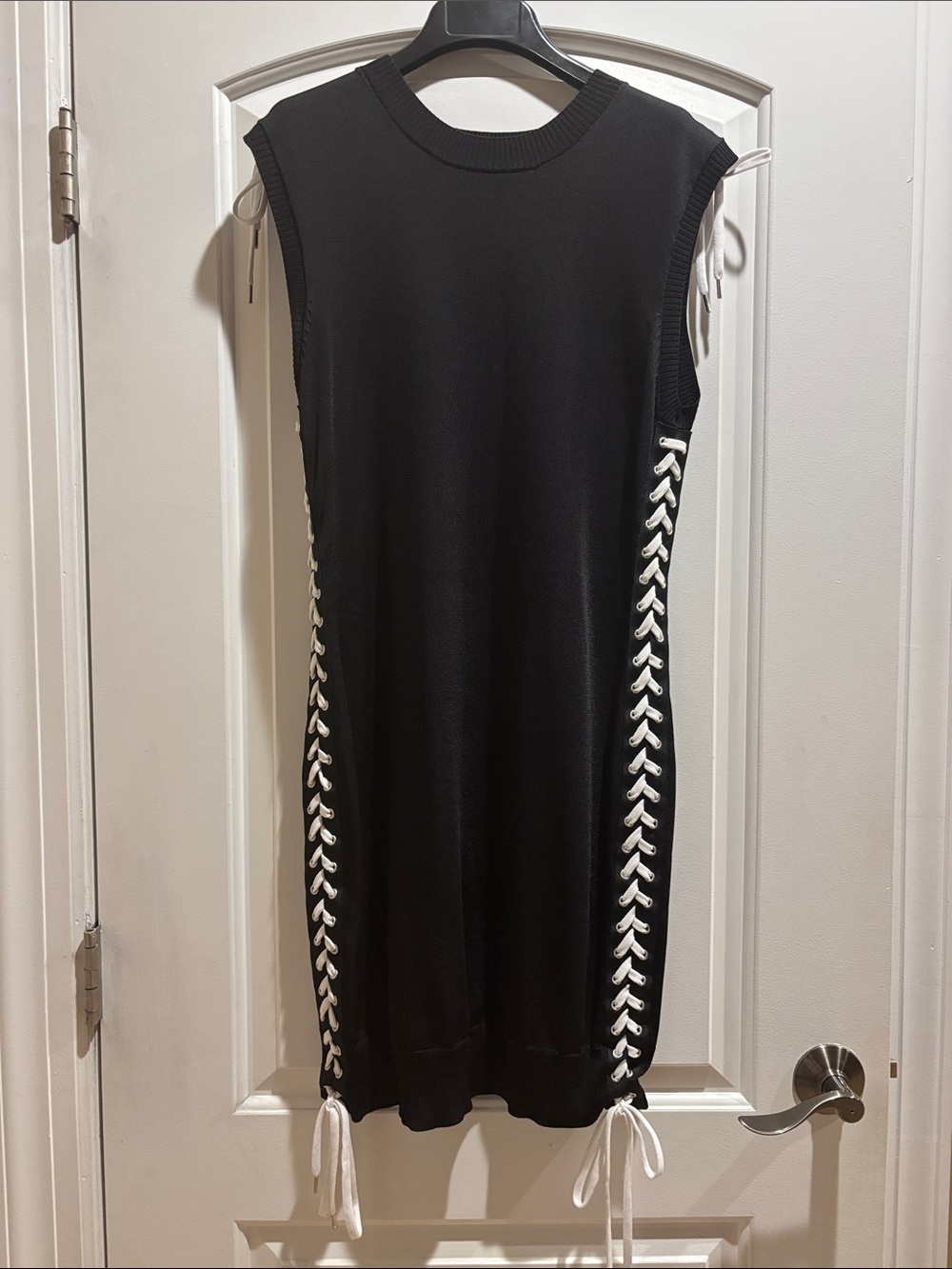 Sleeveless Black Knit Knee Length Dress with Contrast Side Lace-Up Size 8 EU 44